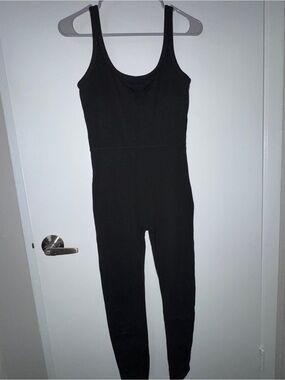 Vuori Black Sleeveless Jumpsuit